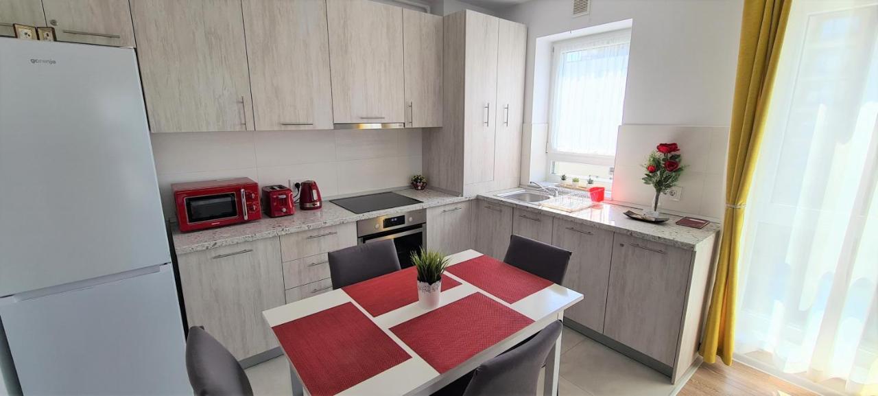 Brasov Retreat Apartment Bagian luar foto